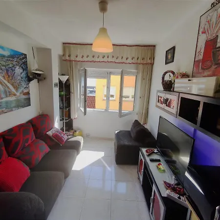 Paseo Del Puerto * フィニステレ