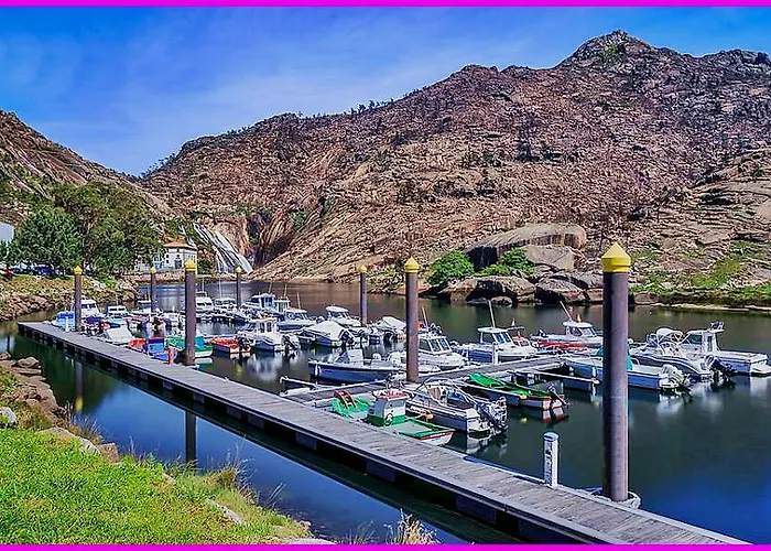 Paseo Del Puerto 公寓