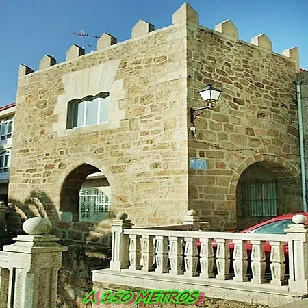 Paseo Del Puerto Apartment